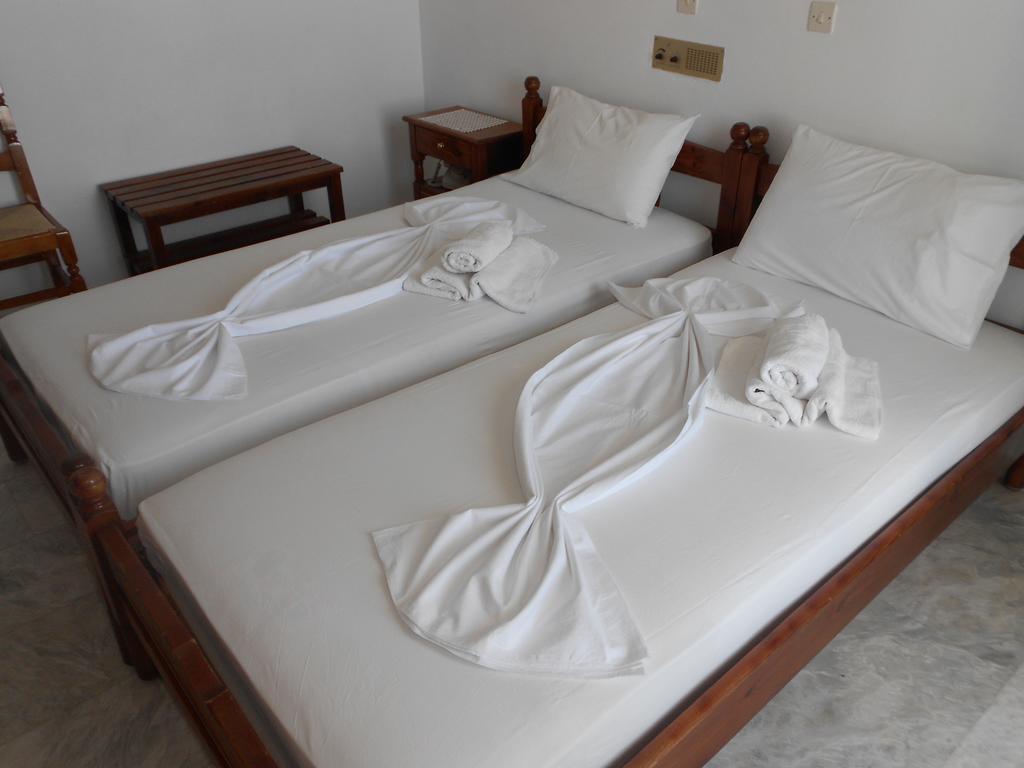Zorbas Hotel 피타고레이오 객실 사진